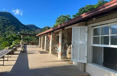 Casa para venda em petrópolis, araras, 3 dormitórios, 1 suíte, 3 banheiros, 10 vagas