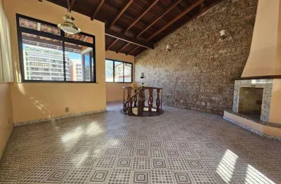 Cobertura para Locação em Teresópolis, Agriões, 2 dormitórios, 1 suíte, 4 banheiros, 1 vaga