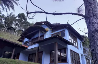 Casa em condomínio para venda em teresópolis, carlos guinle, 4 dormitórios, 4 suítes, 6 banheiros, 3 vagas