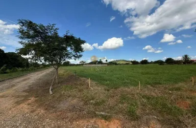 Terreno à venda na Estrada Martha Alcântara Fares, 1500, Cotia, Guapimirim