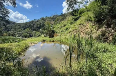 Sítio para venda em teresópolis, pessegueiros, 1 dormitório, 1 banheiro, 10 vagas
