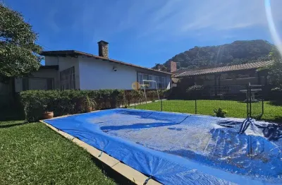 Casa para venda em teresópolis, nossa senhora de fátima, 2 dormitórios, 2 banheiros, 2 vagas