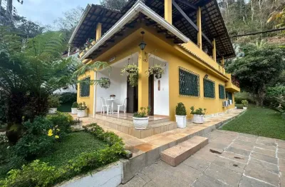 Casa para venda em petrópolis, nogueira, 4 dormitórios, 1 suíte, 2 banheiros, 2 vagas