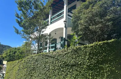 Casa para venda em petrópolis, mosela, 3 dormitórios, 1 suíte, 3 banheiros, 2 vagas