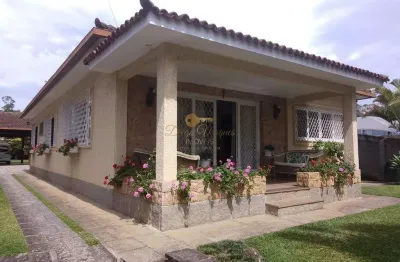 Casa para venda em teresópolis, várzea, 3 dormitórios, 1 suíte, 3 banheiros, 4 vagas