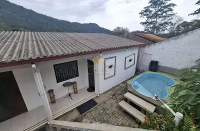 Casa para venda em teresópolis, posse, 3 dormitórios, 1 suíte, 2 banheiros, 3 vagas
