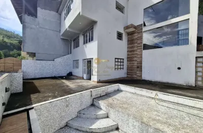 Casa para venda em teresópolis, tijuca, 4 dormitórios, 3 suítes, 5 banheiros, 3 vagas