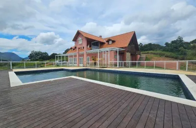 Terreno em condomínio para venda em teresópolis, pessegueiros