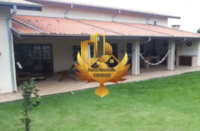 Casa à venda em taubaté-sp: 3 quartos, 1 suíte, 1 sala, 3 banheiros, 6 vagas de garagem, 240m² - imperdível!