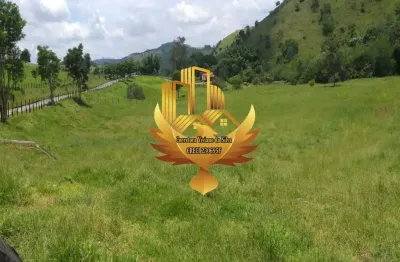 Área de 53.380  m² na avenida com asfalto toda plana  !! excelente localização !!