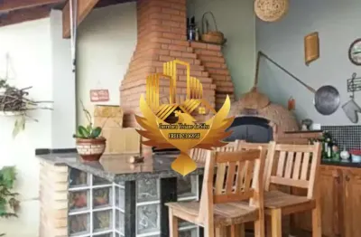Imperdível casa à venda em taubaté-sp, 2 quartos, 1 suíte, 2 banheiros e 2 vagas de garagem!