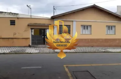 Casa no centro da cidade próximo antigo pão de açúcar !! excelente oportunidade !!