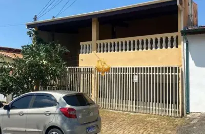 Impecável casa à venda em taubaté-sp, no bairro chácara santa luzia: 4 quartos, 1 sala, 2 banheiros, 2 vagas, 225m².