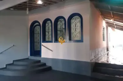 Casa à venda em taubaté-sp, bairro esplanada sta. terezinha: 2 quartos, 1 suíte, 1 sala, 2 banheiros, 1 vaga de garagem, 137m².