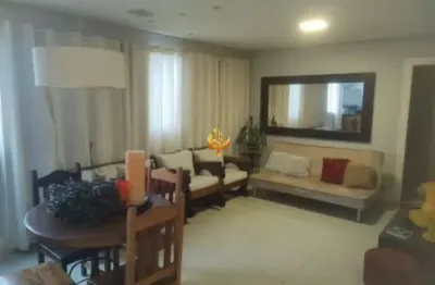 Apartamento todo em porcelanato !!  móveis planejados !!