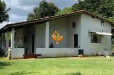 Chácara de luxo em taubaté-sp, bairro registro: piscina, churrasqueira e muito mais!