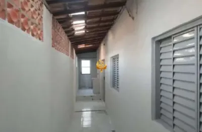 Casa à venda em taubaté-sp, bairro jardim bela vista! 2 quartos, 1 sala, 1 banheiro, 1 vaga de garagem, 80m². imperdível!