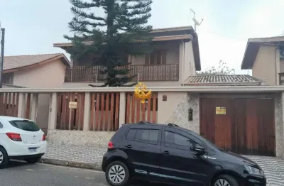 Imperdível: casa à venda em taubaté-sp, bairro campos elíseos! 3 quartos, 1 suíte, 1 sala, 2 banheiros, 2 vagas, 297,46m². venha conferir!