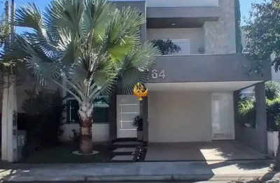 Casa em condomínio de luxo em taubaté-sp, 3 quartos, 1 suíte, 2 salas, 3 banheiros, 2 vagas de garagem, 270m²