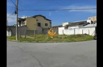 Terreno à venda em Taubaté-SP no Residencial Portal da Mantiqueira - 261,00 m² de área!