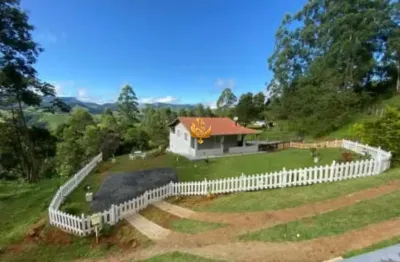 Fazenda à venda em caçapava-sp, bairro vila santos: 2 quartos, 1 sala, 2 banheiros, 20 vagas de garagem, 100.000 m² de área.