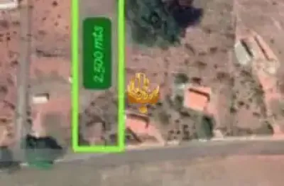 Chácara à venda em taubaté-sp, bairro chácara são félix: 1 quarto, 1 banheiro, 2.500m² de área. confira!