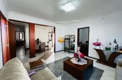 Espetacular casa à venda em taubaté-sp, independência: 3 quartos, 2 salas, 3 banheiros, 2 vagas, 157m². venha conferir!