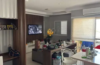 Apartamento à venda em Taubaté-SP: 2 quartos, 1 suíte, 75m², 2 vagas. Aproveite!