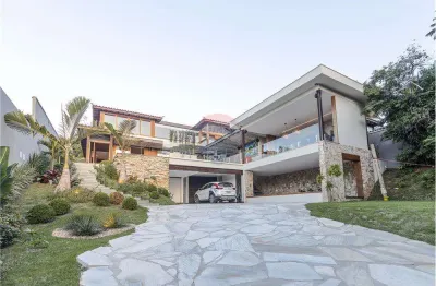 Casa alto padrão à venda em joão fernandes, búzios-rj, vista mar.  r$4.700.000