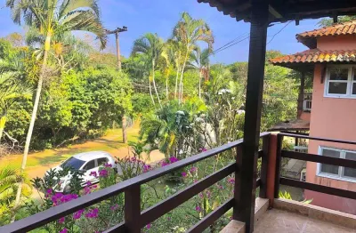 Belíssima e ótima oportunidade em condomínio na praia dos caravelas em búzios, rj