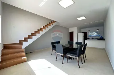 À Venda Casa Independente em Búzios na Marina | Fino Acabamento