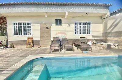 À venda: casa charmosa e completa na rasa em armação dos búzios