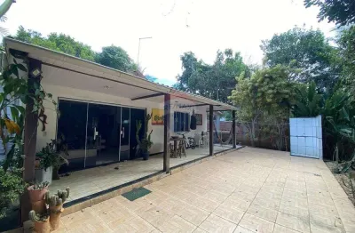 À venda: casa linda com amplo terreno de 2.263 m² no alto da boa vista, armação dos búzios