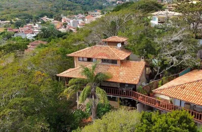 À venda: casa impecável com rgi em ótima localização em geribá, armação dos búzios