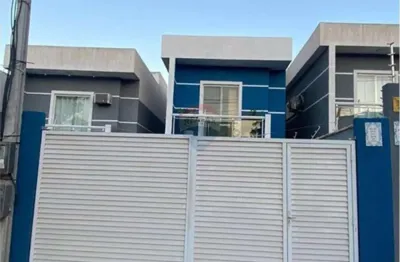 À venda: casa moderna próxima à praia em búzios por r$ 295.000