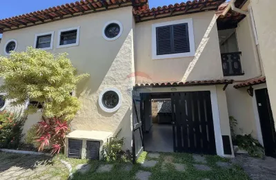 À venda: casa em condomínio com rgi a 700m da rua das pedras e da praia – búzios
