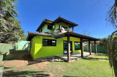 Casa à venda com 3 quartos + anexo na marina, perto da escola dominus