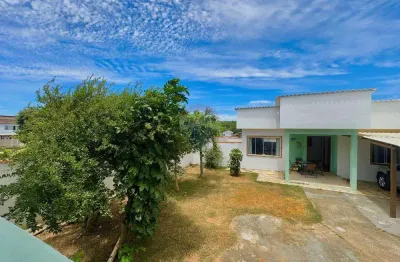 À venda: Duas casas independentes com amplo terreno no bairro Vila Verde, Armação dos Búzios