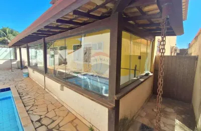 À venda: casa com 4 quartos, piscina e jacuzzi na vila verde, conforto e sofisticação em búzios!