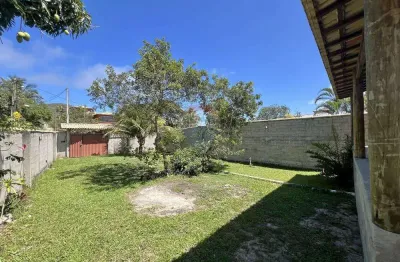 À venda: Casa com amplo terreno em José Gonçalves, Armação dos Búzios, RJ