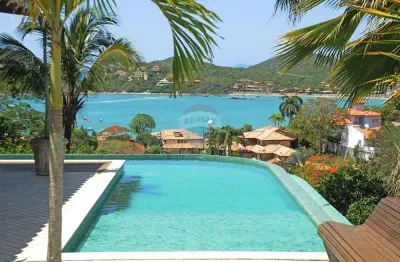 Casa de alto padrão à venda com vista privilegiada para a praia da ferradura – armação dos búzios