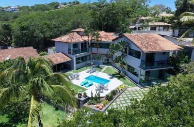 Três casas à venda em Geribá, Búzios, com RGI por R$ 3.900.000