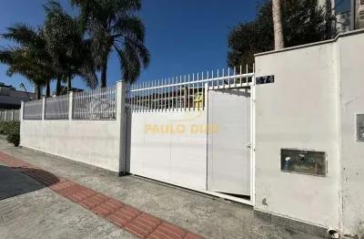 Casa com 2 quartos à venda na dom sebastião, 574, vila real, balneário camboriú por r$ 1.280.000