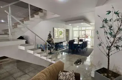 Casa em Condomínio -  / Residencial / Recreio dos Bandeirantes