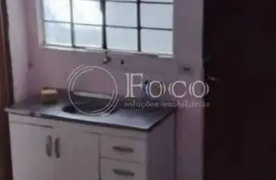 Casa com 1 dormitório para alugar, 40 m² por r$ 600/mês - jardim vassouras - francisco morato/sp