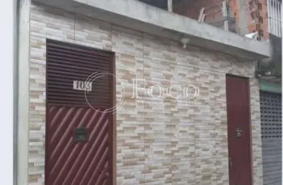 Sobrado com 2 dormitórios à venda, 200 m² por r$ 150.000,00 - o pequeno coração - itaquaquecetuba/sp