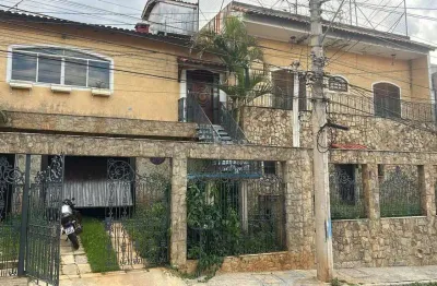 Sobrado de Alto Padrão à Venda – Jardim Terezópolis | Guarulhos/SP