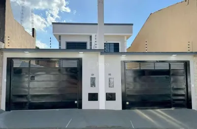 Sobrado à Venda – Itaquaquecetuba  Excelente sobrado com 150 m² de área total e 92 m² de área construída