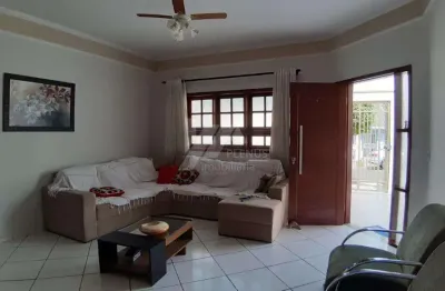 Casa à venda em indaiatuba, jardim regina, com 3 quartos, com 165 m²