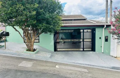 Casa à venda em Indaiatuba, Jardim Regente, com 3 quartos, com 170 m²